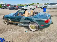 2001 Mazda MX-5 photo