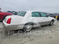 2001 Lincoln Town фото