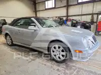2001 Mercedes Benz CLK фото