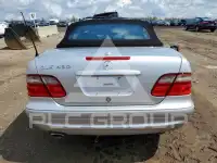 2001 Mercedes Benz CLK фото