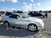 2001 Mercedes Benz SLK-Class photo