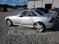 2001 Mercedes Benz SLK-Class photo