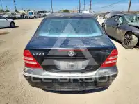 2001 Mercedes Benz C-Class photo