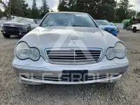 2001 Mercedes Benz C-Class photo