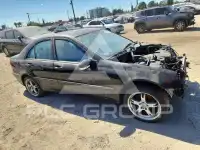 2001 Mercedes Benz C-Class photo