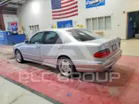 2001 Mercedes Benz E-Class photo