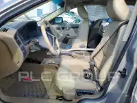 2001 Volvo V70 фото