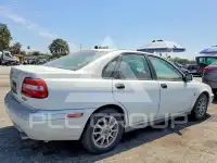 2001 Volvo S40 фото