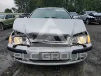 2001 Volvo V40 фото