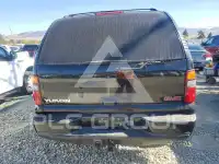2001 GMC DENALI photo