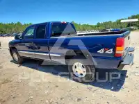 2001 GMC Sierra photo