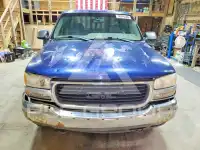 2001 GMC Sierra photo