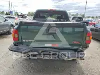 2001 GMC Sierra photo