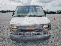 2001 GMC Savana фото