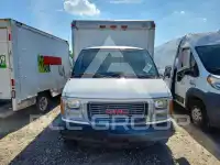 2001 GMC Savana фото