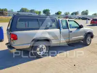 2001 GMC SONOMA фото