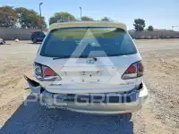2001 Lexus RX300 photo