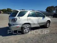 2001 Lexus RX300 photo
