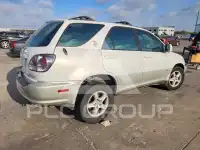 2001 Lexus RX300 photo