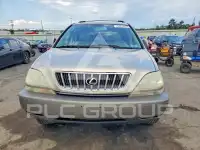 2001 Lexus RX300 photo