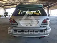 2001 Lexus RX300 photo