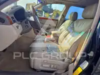 2001 Lexus LS photo