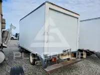 2001 Isuzu NPR photo