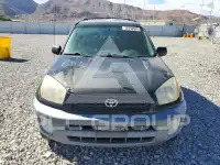 2001 Toyota RAV4 photo