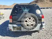2001 Toyota RAV4 photo