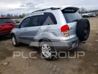 2001 Toyota RAV4 фото