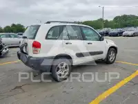 2001 Toyota RAV4 фото