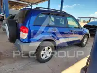 2001 Toyota RAV4 photo
