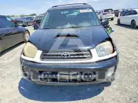 2001 Toyota RAV4 photo