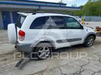2001 Toyota RAV4 фото