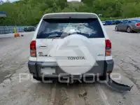 2001 Toyota RAV4 фото