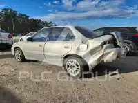 2001 Toyota COROLLA фото