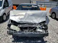 2001 Toyota COROLLA фото