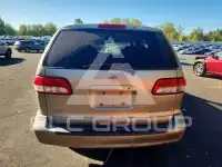 2001 Toyota SIENNA фото