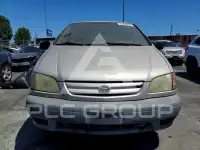 2001 Toyota SIENNA фото
