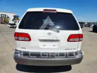 2001 Toyota SIENNA фото