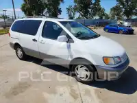 2001 Toyota SIENNA фото