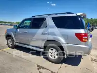 2001 Toyota SEQUOIA фото