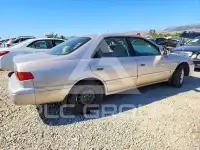 2001 Toyota CAMRY фото