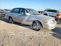 2001 Toyota AVALON photo