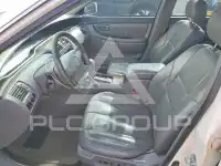 2001 Toyota AVALON photo