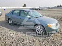 2001 Toyota AVALON фото
