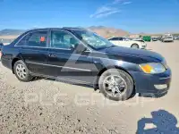 2001 Toyota AVALON фото