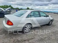 2001 Toyota AVALON фото