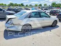 2001 Toyota AVALON фото