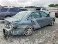 2001 Toyota AVALON photo